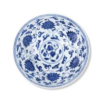宣德青花蓮子碗橫空出世：誰能奪得這件禦瓷巔峰之寶？