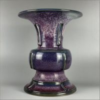 26 公分規格！北宋鈞窯玫瑰紫釉出戟尊，澳門多祿溙背書的官窯瑰寶