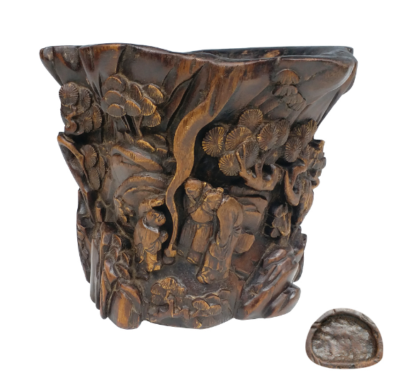 清乾隆封始豳款奇楠沉香三友图雕笔筒:众香之首的宫廷雅韵