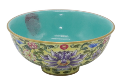 宮廷彩瓷誰與爭鋒?乾隆黃地琺琅彩碗何以成傳世極品?